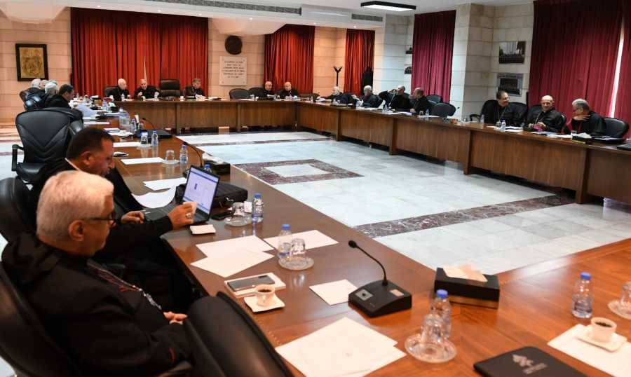 المطارنة الموارنة: نستنكر المحاولات الهادفة لتحويل الجنوب إلى صندوق لتبادل الرسائل