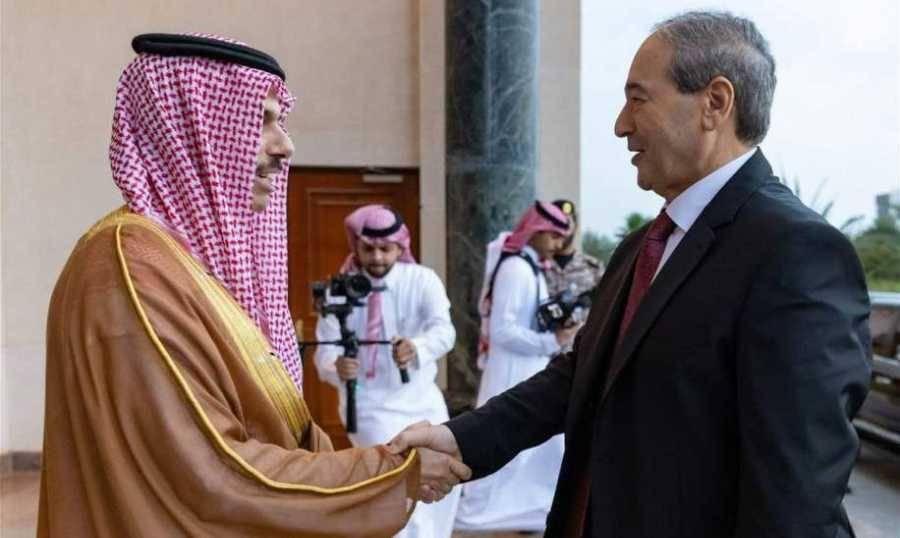 وزير الخارجية السعودية في دمشق اليوم