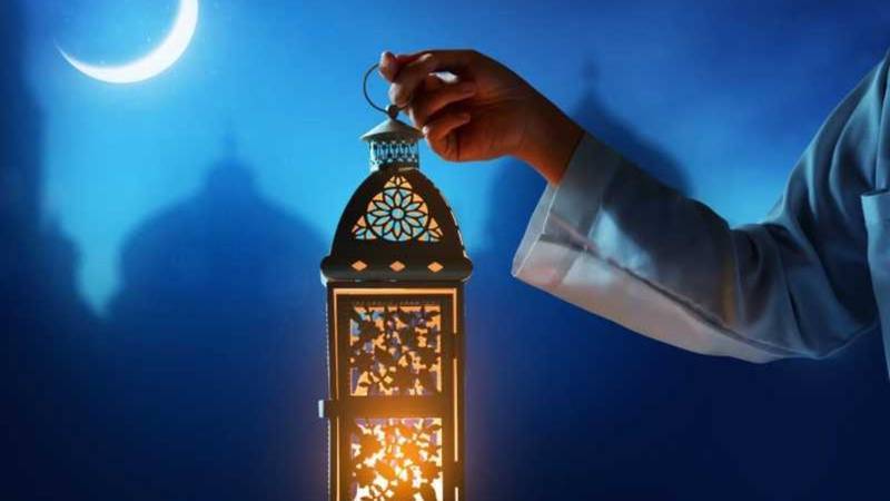 رسمياً.. عيد الفطر يوم السبت في هذه الدولة