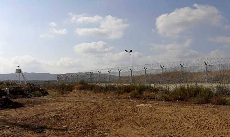 الجيش الإسرائيلي سيتصرف بحزم مع أي قذيفة تُطلق من لبنان!