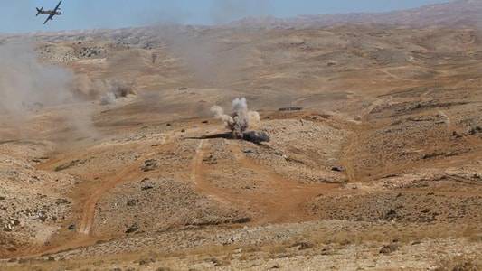 بالفيديو: مناورة للواء المشاة التاسع تحاكي مهاجمة مجموعة إرهابية