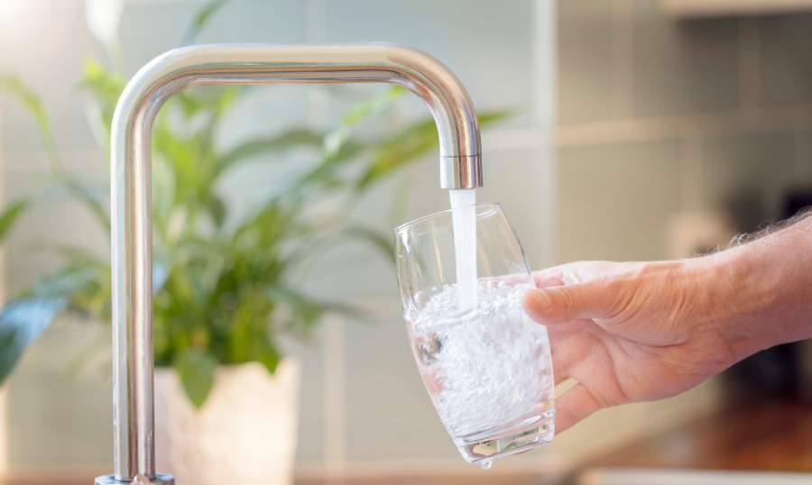 هل رفع اشتراك المياه الى 100$؟