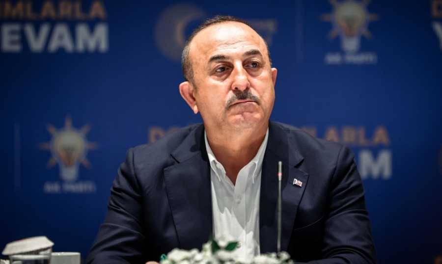 تركيا: نسعى لإعادة اللاجئين السوريين بشكل آمن