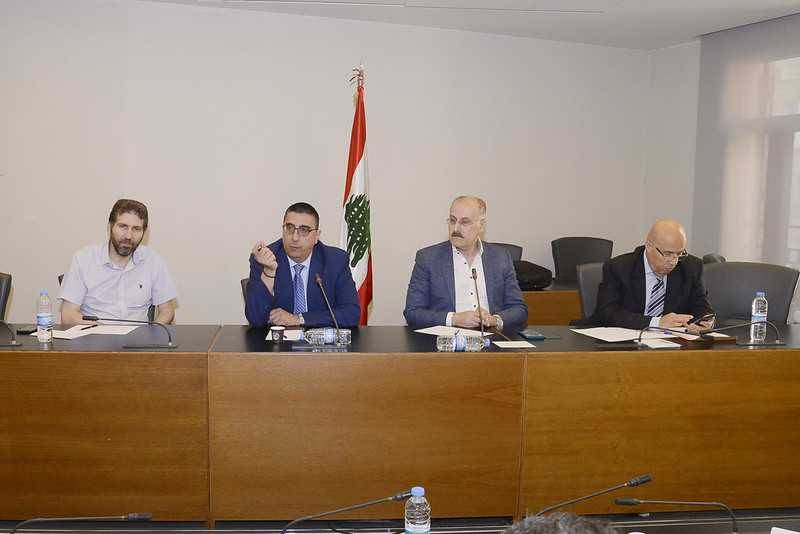 حجار يشرح للجنة الصحة أسباب التأخر في برنامج 