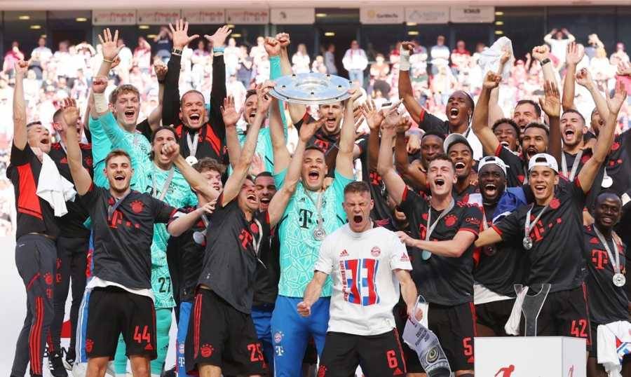 بايرن ميونخ بطلا للدوري الألماني للمرة الـ 11