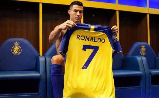 قائمة اللاعبين الأعلى تقييمًا في الدوري السعودي.. والمفاجأة بمركز رونالدو