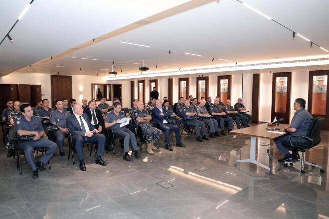 خطة أمنية شاملة خلال موسم الصيف.. اجتماع برئاسة عثمان