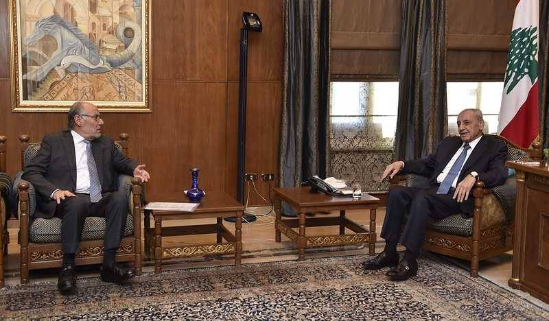 الامتحانات ستجري في مواعيدها