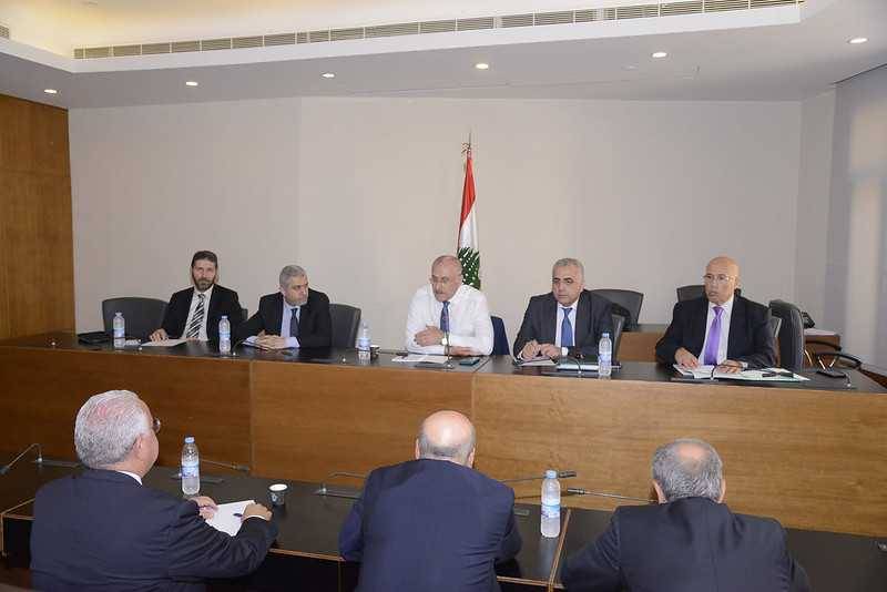 لجنة الصحة تبحث في الاستشفاء والتعرفات