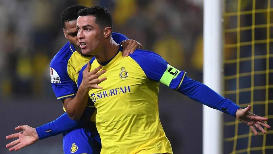 مفاجأة النصر.. نجم منتخب المغرب سيكون جوار رونالدو