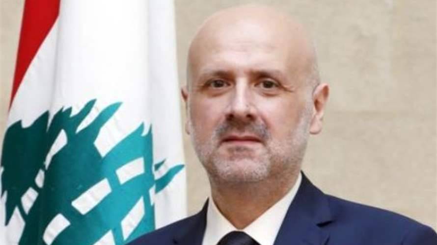 مولوي: لإزالة التعديات على الطريق الدولي من مدخل صور