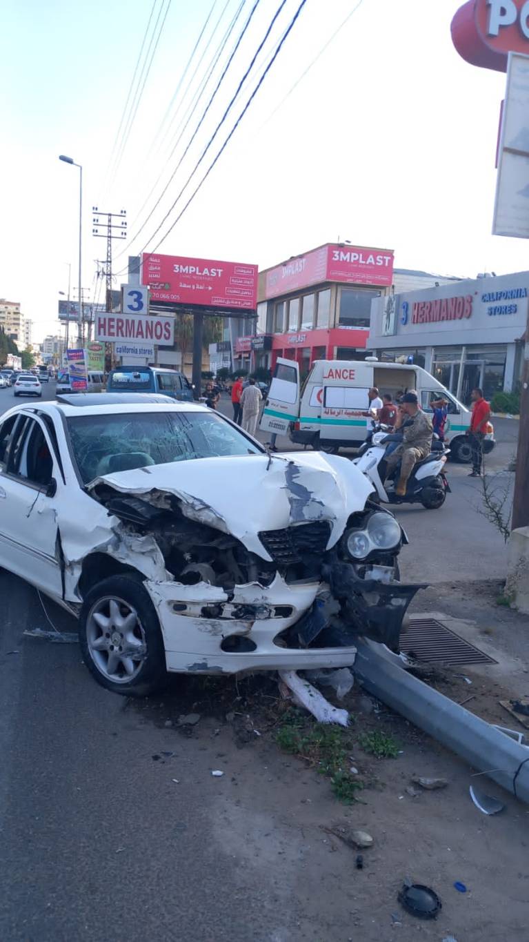 4 جرحى في حادث سير