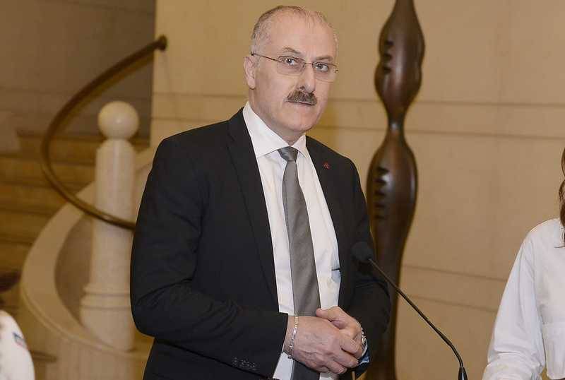 عبدالله لمن يحاولون النيْل من الـ