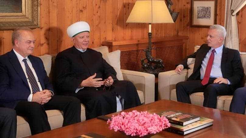 فرنجية يعرض مع مفتي روسيا للأوضاع