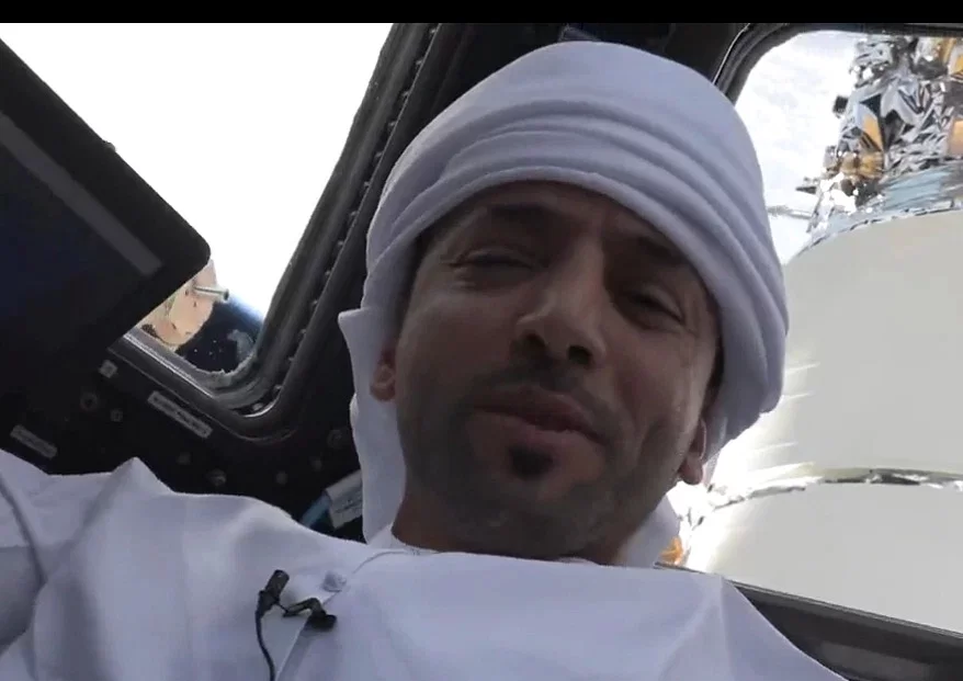 سلطان النيادي يحتفل بعيد الأضحى من محطة الفضاء الدولية