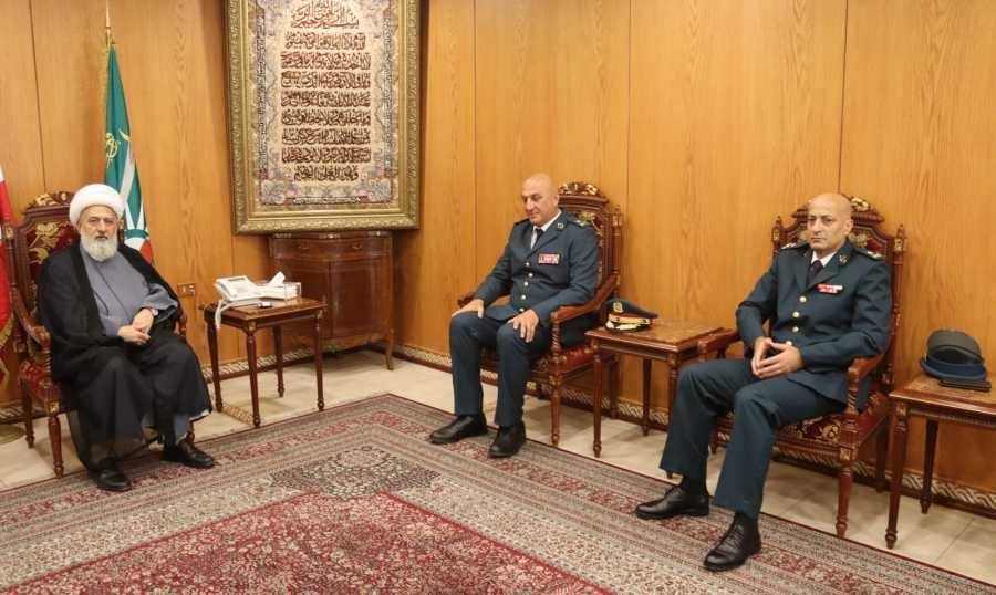 وفد من قيادة الجيش زار الشيعي الأعلى