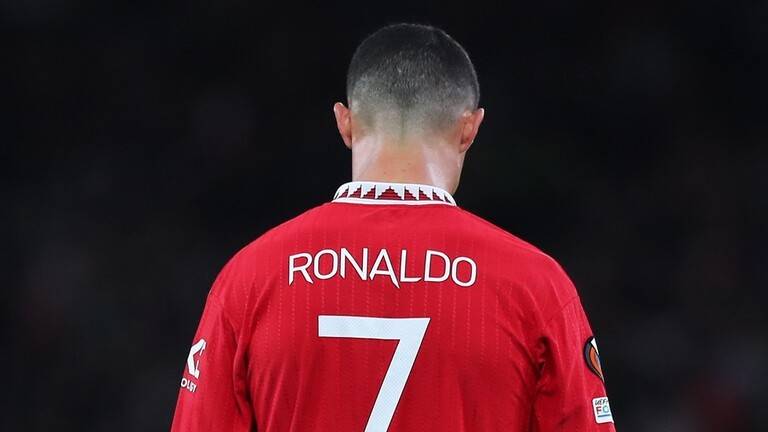 بعد رونالدو.. عصر جديد للرقم (7) في مانشستر يونايتد