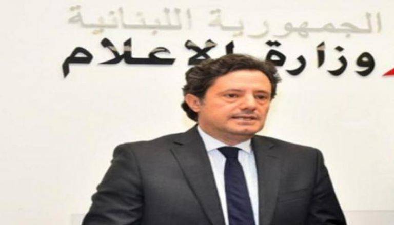 رؤساء ووزراء ونواب وشخصيات عزوا وزير الإعلام بوالدته