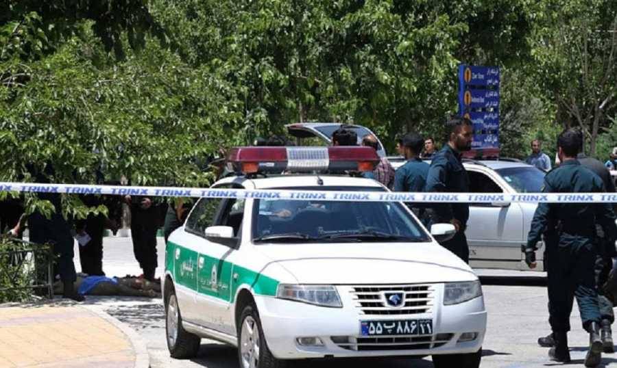 مقتل 4 شرطيين بهجوم إرهابي في إيران