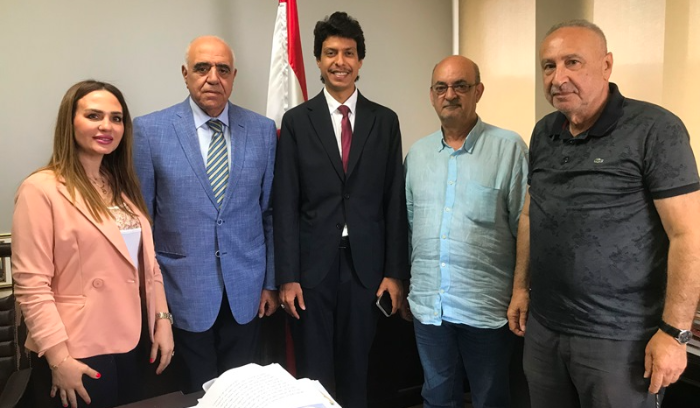 مدير 