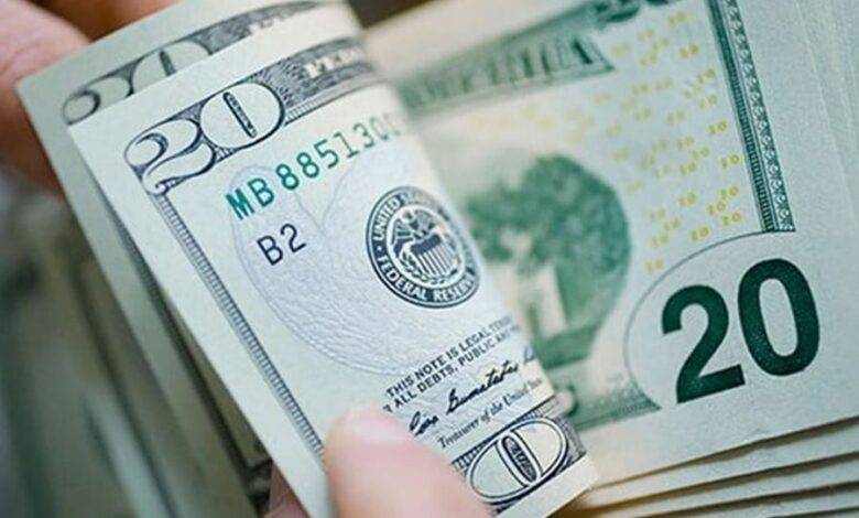 دولار السوق السوداء.. كم سجل؟