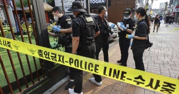 إصابة 13 شخصاً بهجوم بسكين في سيول