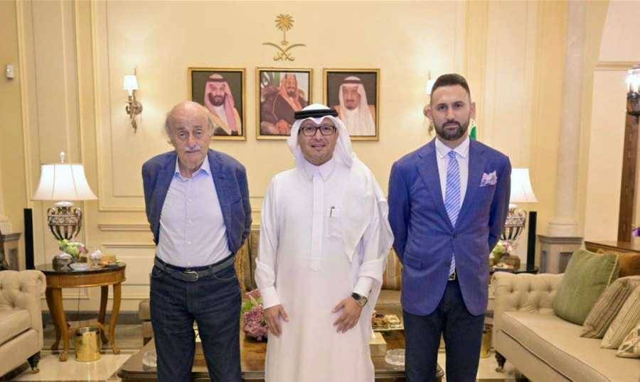 بخاري استقبل وليد وتيمور جنبلاط