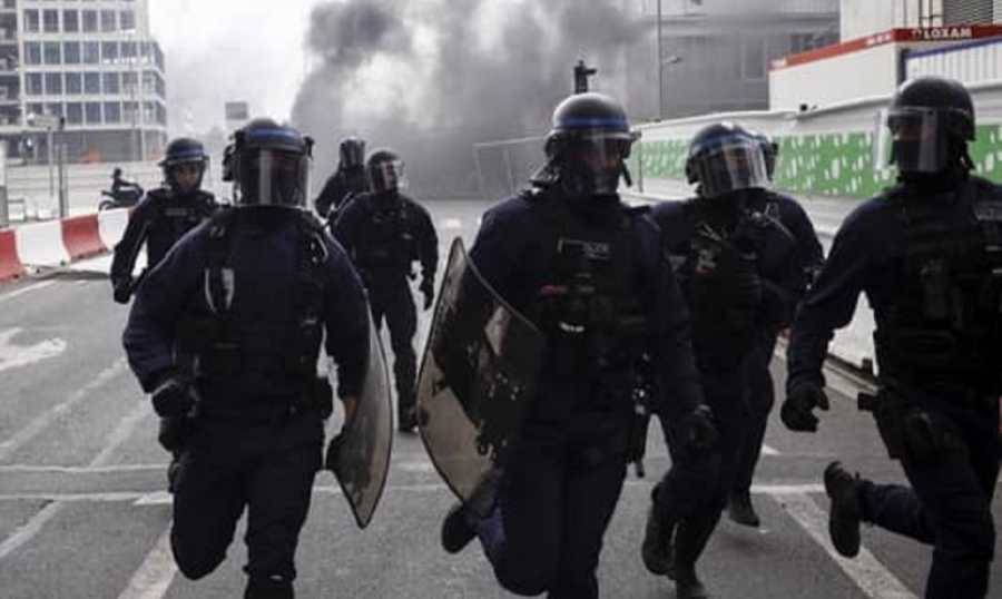 فرنسا تسجّل رقمًا تاريخيًّا في عدد السجناء