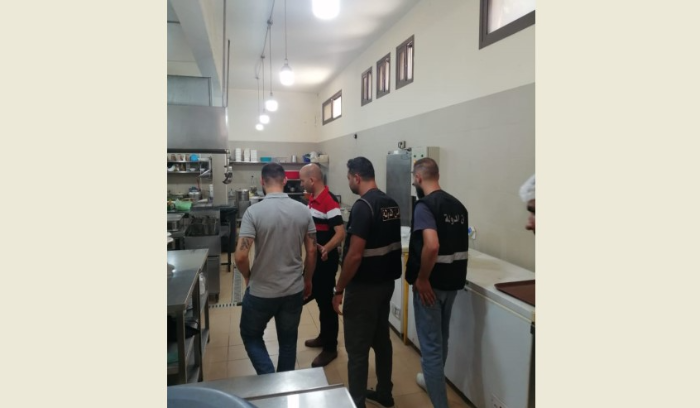جولة تفتيشية لمراقبي حماية المستهلك في المطاعم والاستراحات والمنتجعات