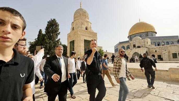 المتطرف بن غفير يقود اقتحام المستوطنين للمسجد الأقصى