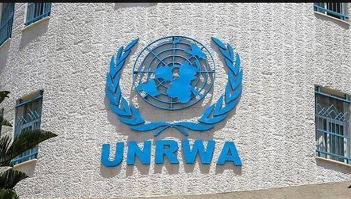 وكالة الأونروا: الأحداث الجارية في مخيم عين الحلوة جنوب لبنان أجبرت أكثر من 2000 شخص على الفرار