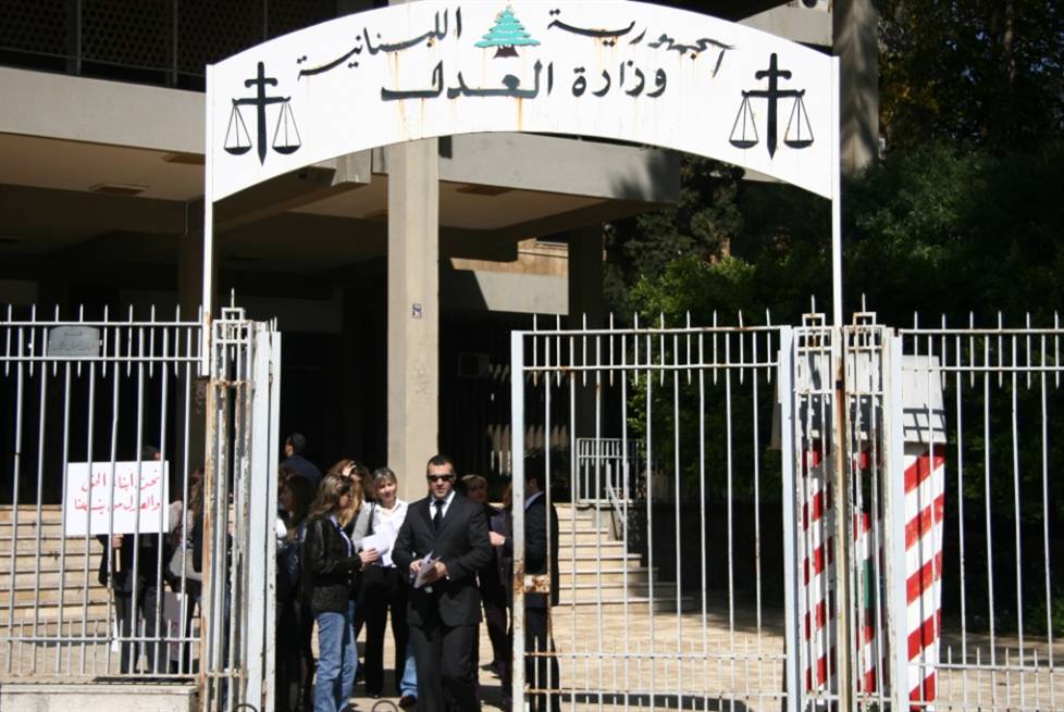 ما صحة استقالة عدد كبير من القضاة؟