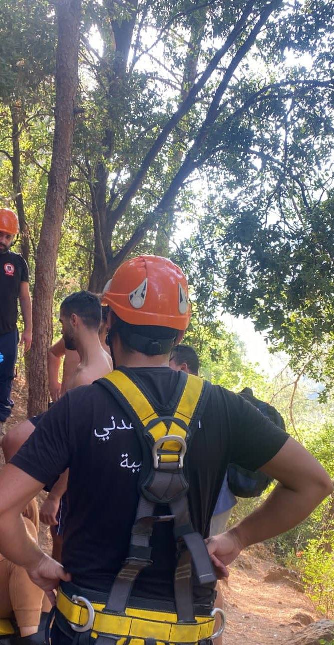 سقطت في وادي شلال يحشوش.. وهذا ما حصل!