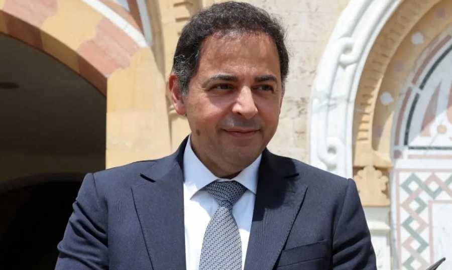 مؤتمر صحافي لمنصوري الجمعة