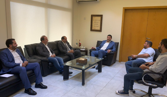 ملف متعاقدي 