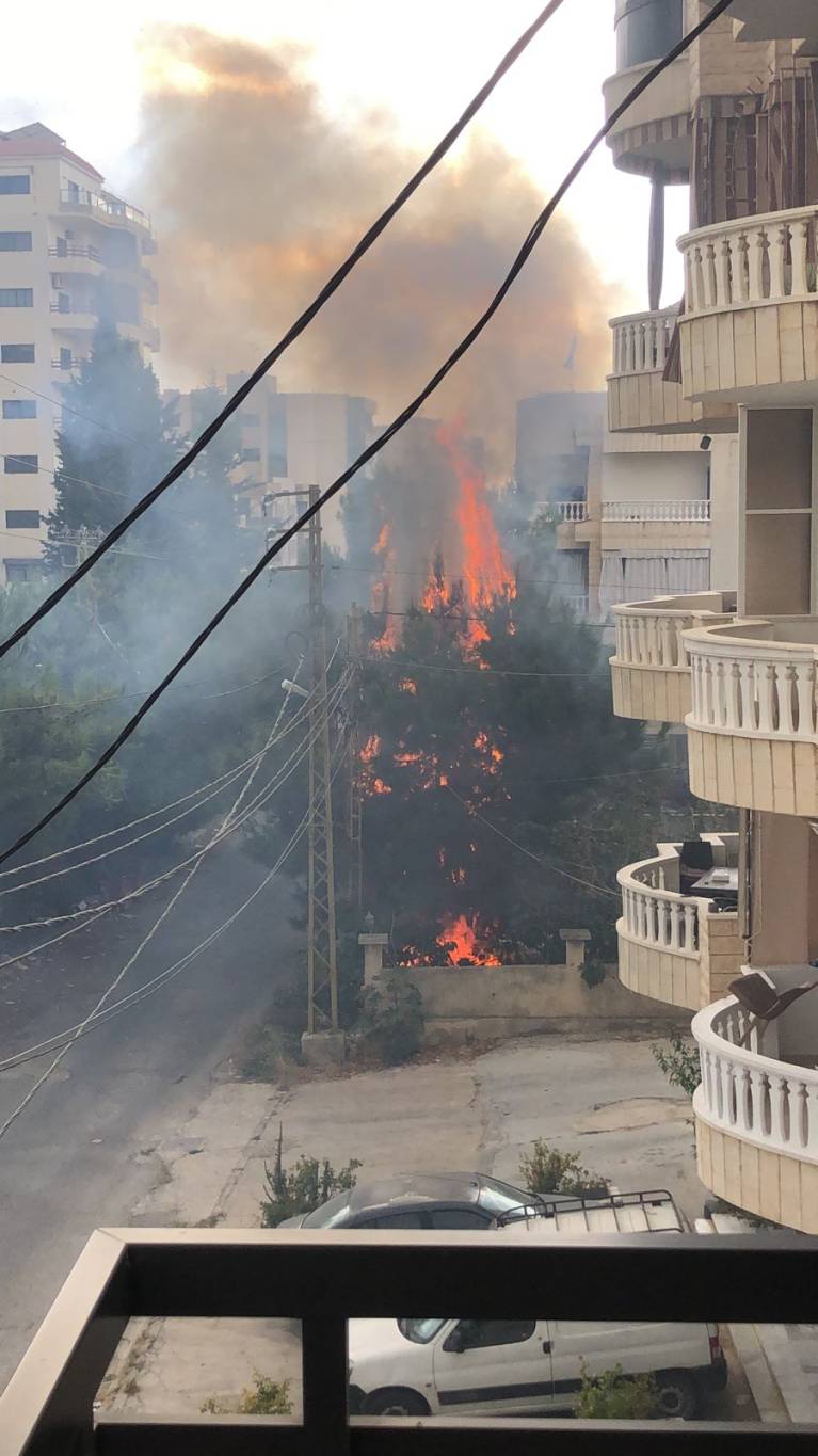 حريق في الحوش شرق صور