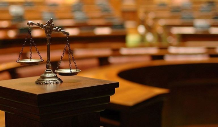 أكثر من مئة قاضٍ يعلنون التوقف القسري عن العمل