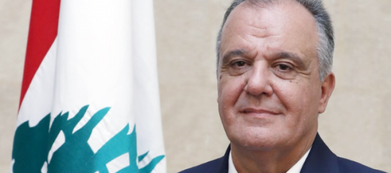 بوشكيان: الصناعي غير المرخّص ممنوع أن يعمل ولا يقدر أن يصدّر