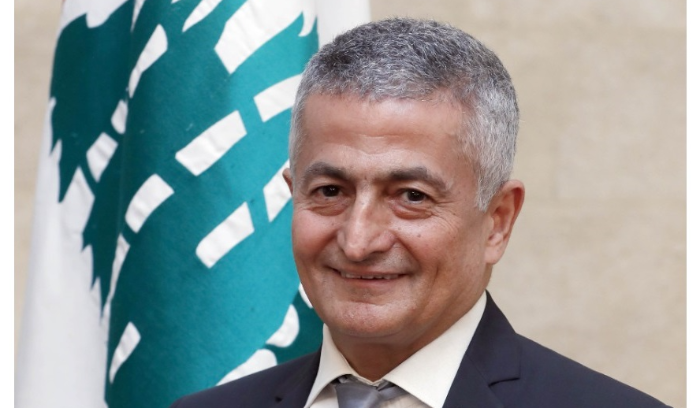 6 قرارات لوزير المالية