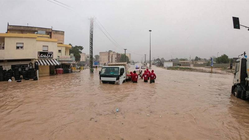 الهلال الأحمر الليبي: عدد المفقودين جراء الفيضانات تجاوز الـ 9000 ومن الصعب تحديد مصيرهم