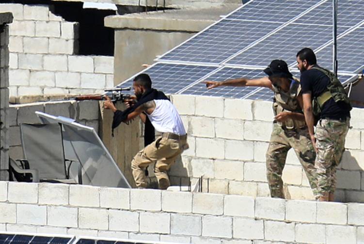 تجدّد اشتباكات عين الحلوة.. وسقوط 15 قتيلاً و150 جريحاً ‏في أسبوع