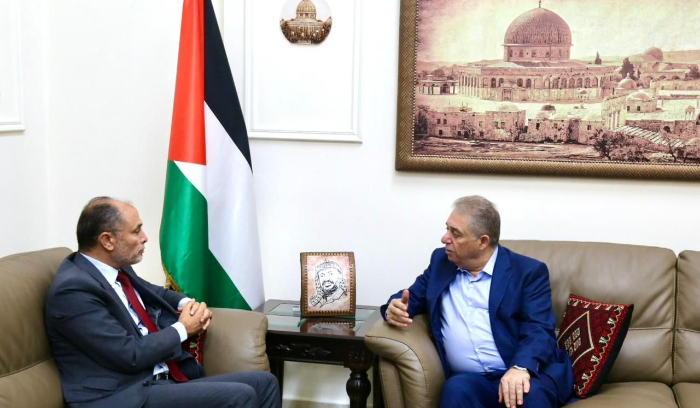 دبور يستقبل سفير تونس.. وادانة للمجازر بحق الشعب الفلسطيني