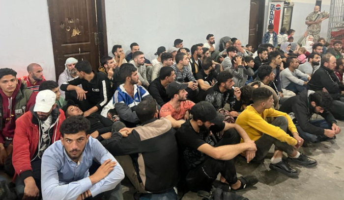 الجيش: إحباط عملية تهريب سوريين وإنقاذهم مقابل شاطىء طرابلس