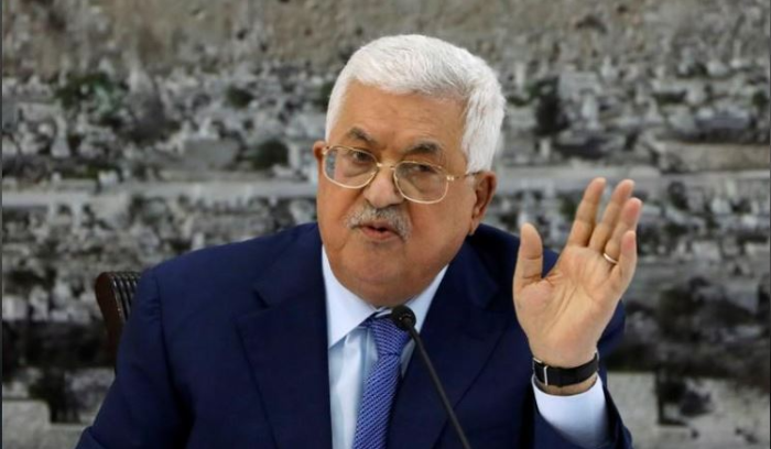 عباس لماكرون: التصعيد سببه انسداد الأفق السياسي وإنهاء الاحتلال لدولة فلسطين هو الحل