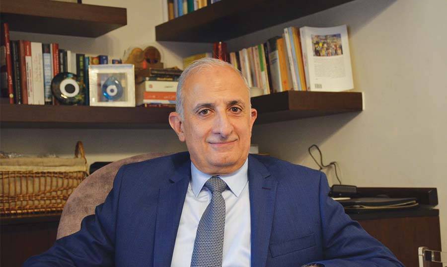 الشريف: