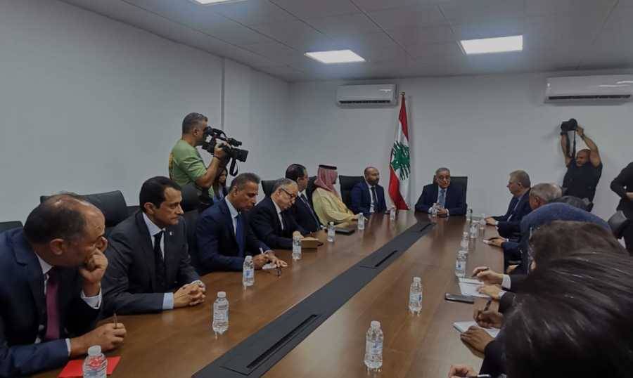 التطورات الاقليمية بين بوحبيب وسفراء الدول العربية