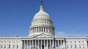 المتظاهرون المحتشدون داخل بهو الكونغرس أميركيون يهود ‏يطالبون بوقف التصعيد ضد المدنيين في غزة
