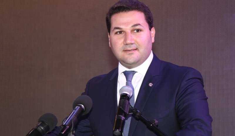 نديم الجميل: ويل لأمة قرار سلمها وحربها بيد ايران وأزلامها