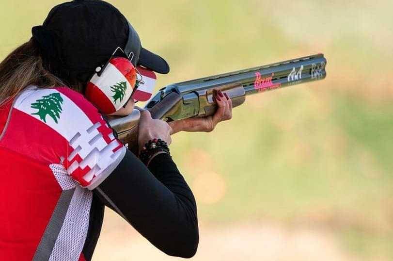 راي باسيل تفوز بالميدالية الذهبية ببطولة آسيا للرماية!