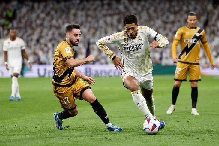 ريال مدريد يتعادل مع رايو فايكانو ويفقد الصدارة